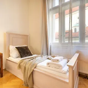 Aparthotel Templova - Old Town, Prag